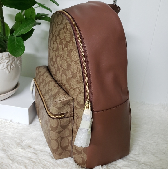 Signature Charlie CoachBackpack - Picture 2 of 4